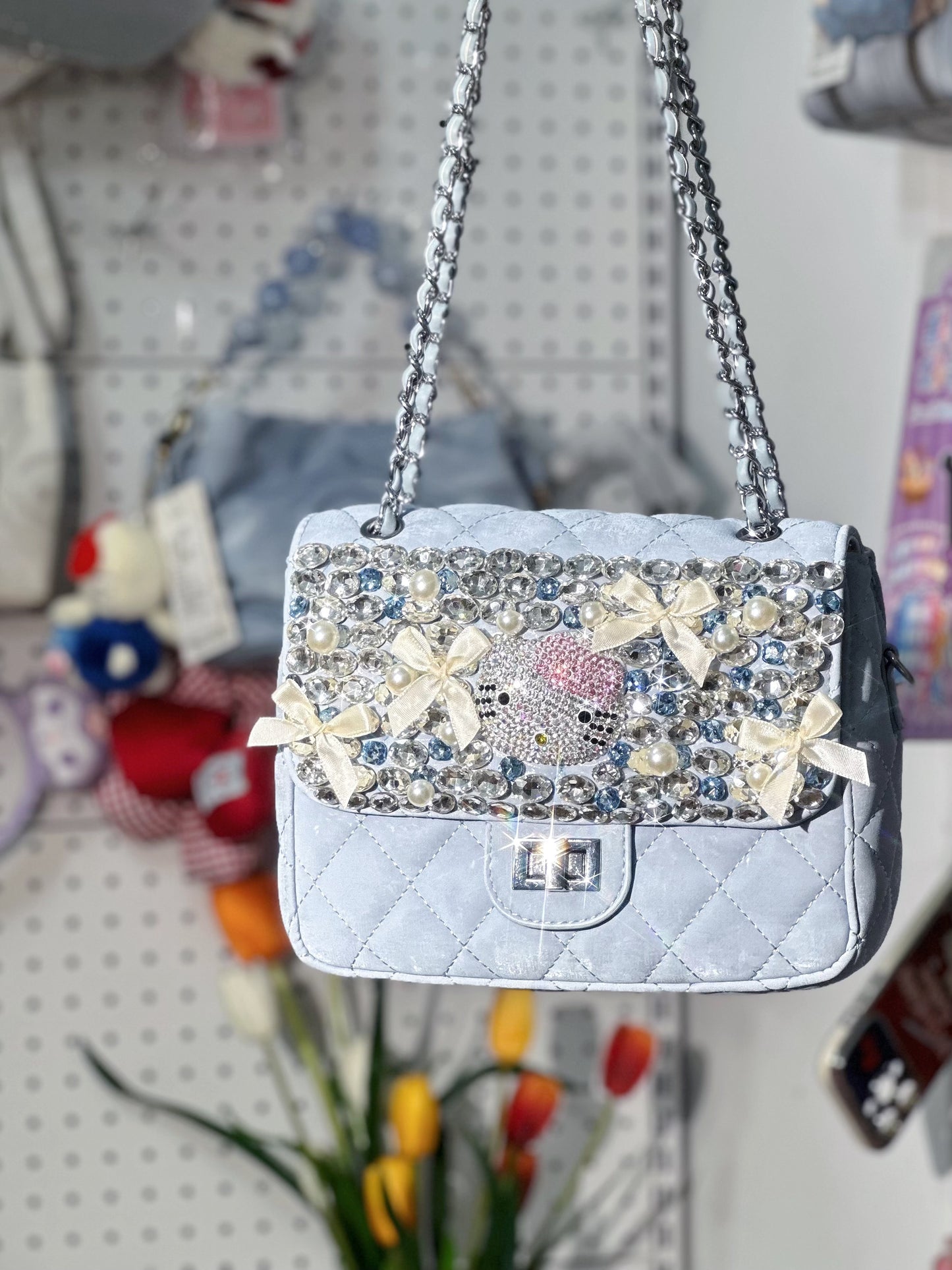 Starry Whispers | Hello Kitty Crystal-Studded Tote - British Fairytale in Azure Sparkle"